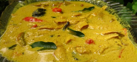 Veluri Paal Curry