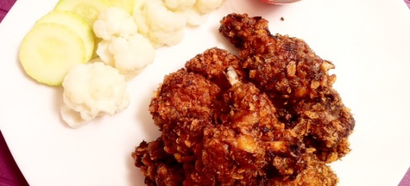 Crispy fried chicken with corn flakes