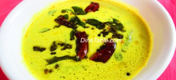 Vendakka Paal Curry recipe or Lady Finger recipe 