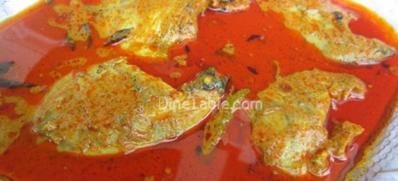 Karimeen curry recipe | Kerala fish curry recipe | കരിമീൻ കറി 