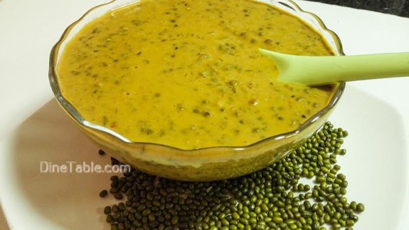 Kozhikodan Cherupayar Curry Recipe - Moong Dal Recipe - Healthy Recipe