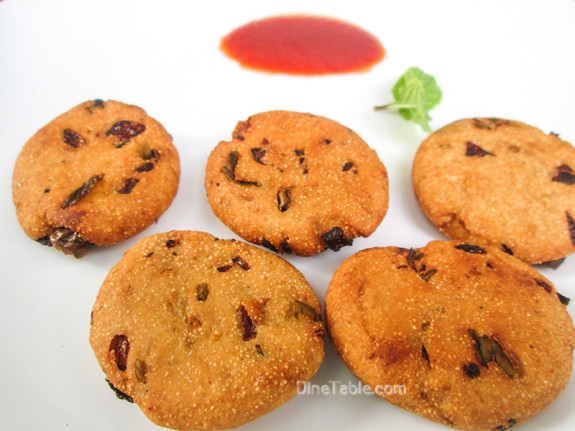 Rava Vada Recipe / Delicious Snack