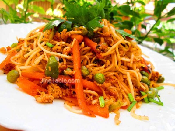 Spaghetti with Chicken and Vegetables / Kids Special Dish