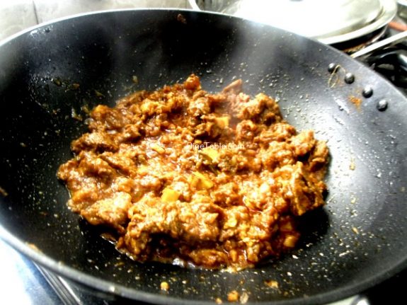 Nadan Beef Ularthiyathu Recipe / Kerala Dish
