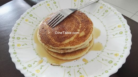 Pancake with Maple Syrup - Quick & Easy Breakfast Recipe
