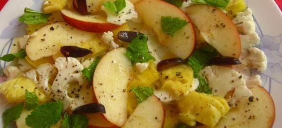 Cauliflower Pineapple And Apple Salad