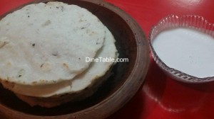 Traditional Kai Pathiri in Clay Pot - ചട്ടി കൈ പത്തിരി Recipe