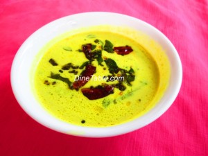 Vendakka Paal Curry Recipe or Lady Finger Recipe