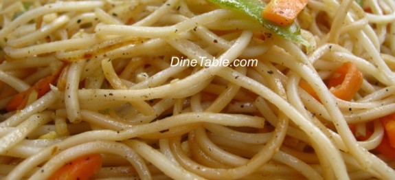 Hakka noodles with vegetables and egg recipe