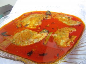 Karimeen curry recipe | Kerala fish curry recipe | കരിമീൻ കറി