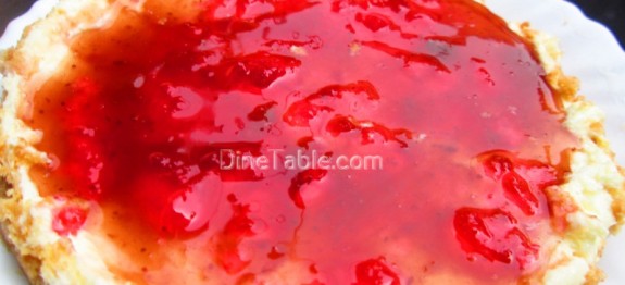 No bake cheesecake with strawberry sauce topping recipe