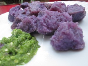 Boiled Yam with green chilli chutney recipe | Quick and easy recipe