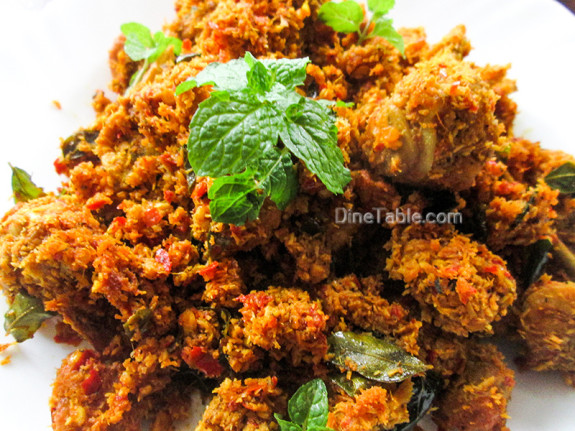Homemade Chicken Thoran Recipe - ചിക്കൻ തോരൻ - Kerala Recipe
