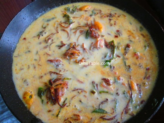 Egg Omelette Curry Recipe / Exotic Dish