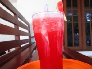 Watermelon Strawberry And Coconut Water Smoothie Recipe / Easy Drink