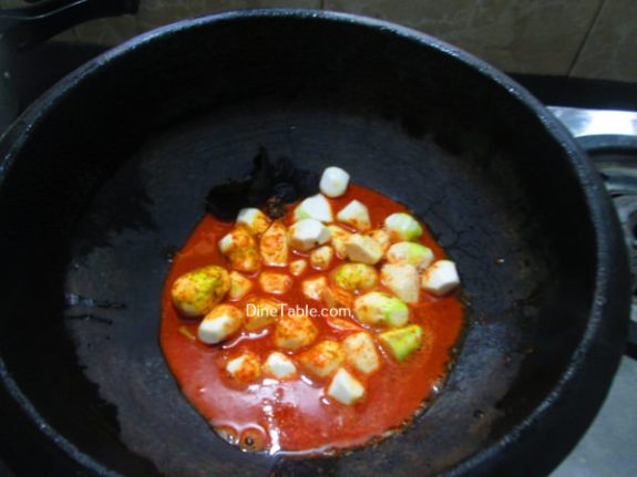 Chembu Mulakittathu Recipe / Homemade Curry