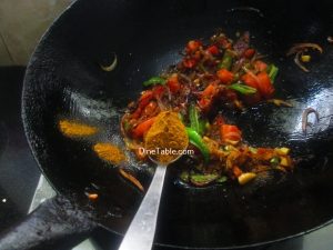 Malabar Chicken Curry Recipe / Delicious Curry