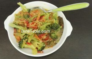Broccoli Thai Curry - Easy & Healthy Thai Veg Recipe