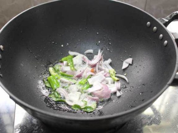 Beetroot Potato Mezhukkupuratti Recipe - Quick Dish