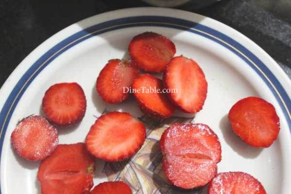 Strawberry Pudding Recipe - Yummy Dish 